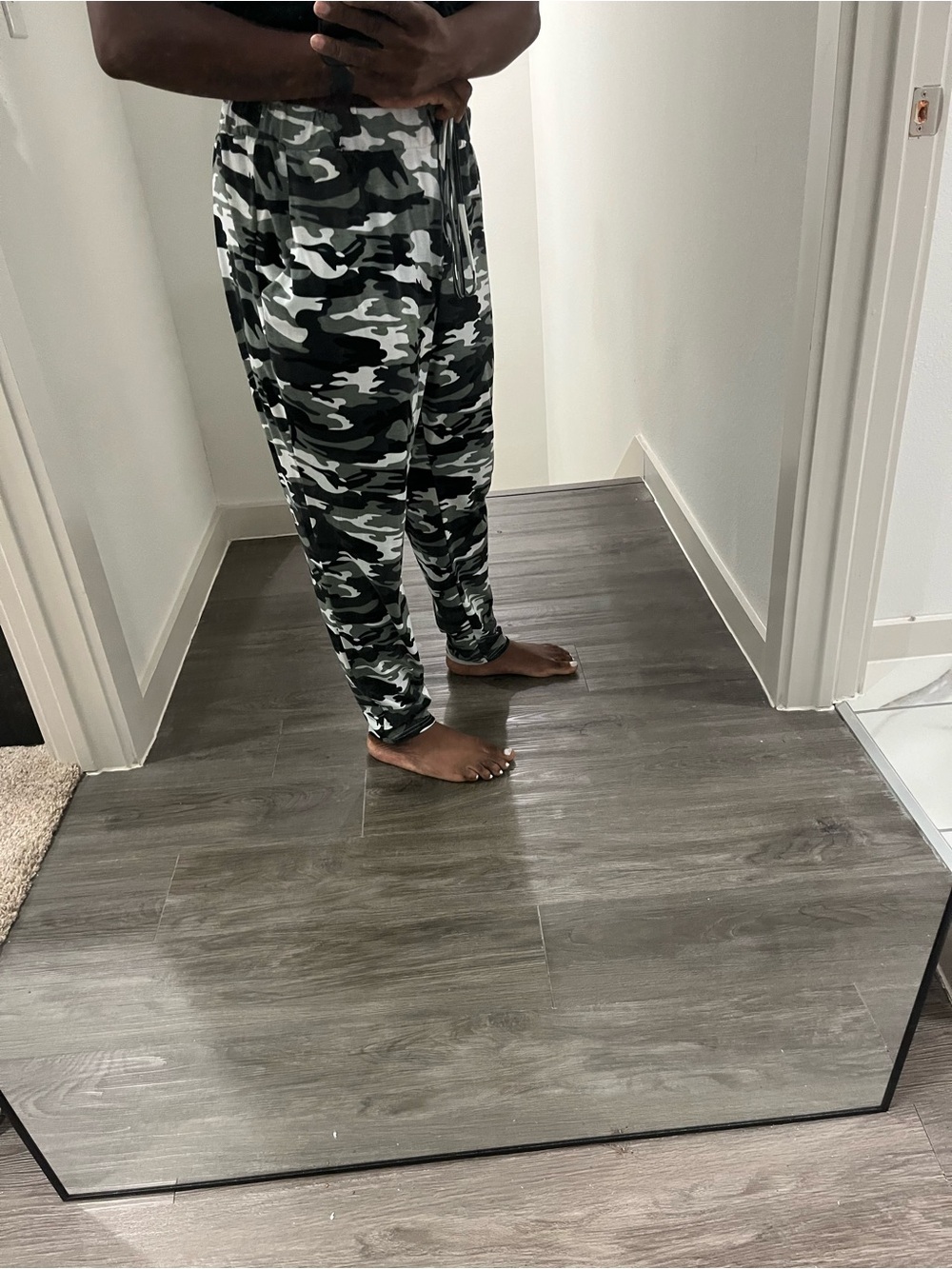 SHEIN Green Black Gray Camo Jogger Pants